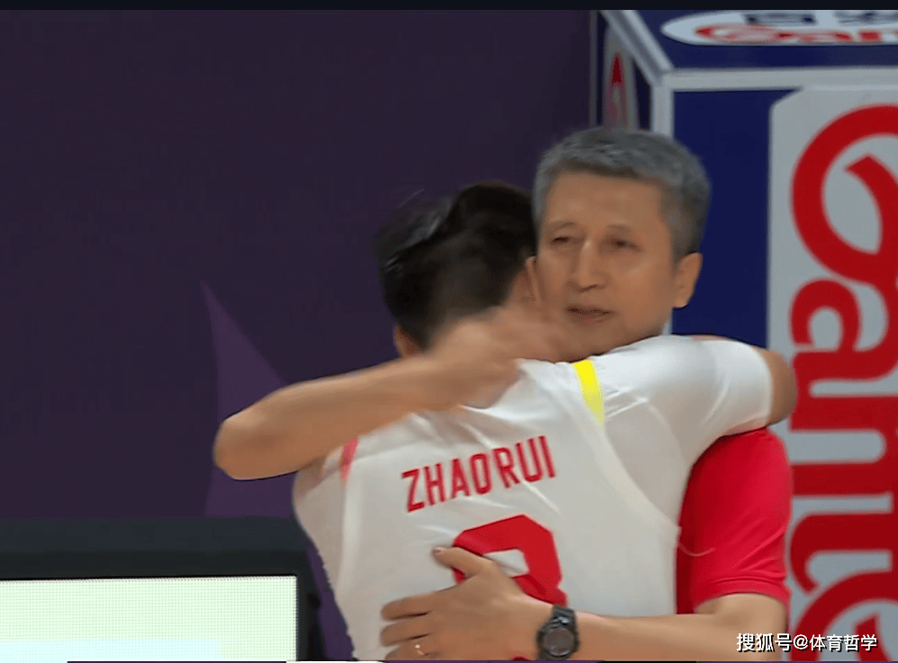 发起冲击, 澳大利亚男